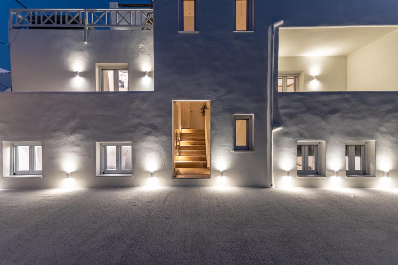 Heavenly Suites & Studios Naxos City Екстер'єр фото