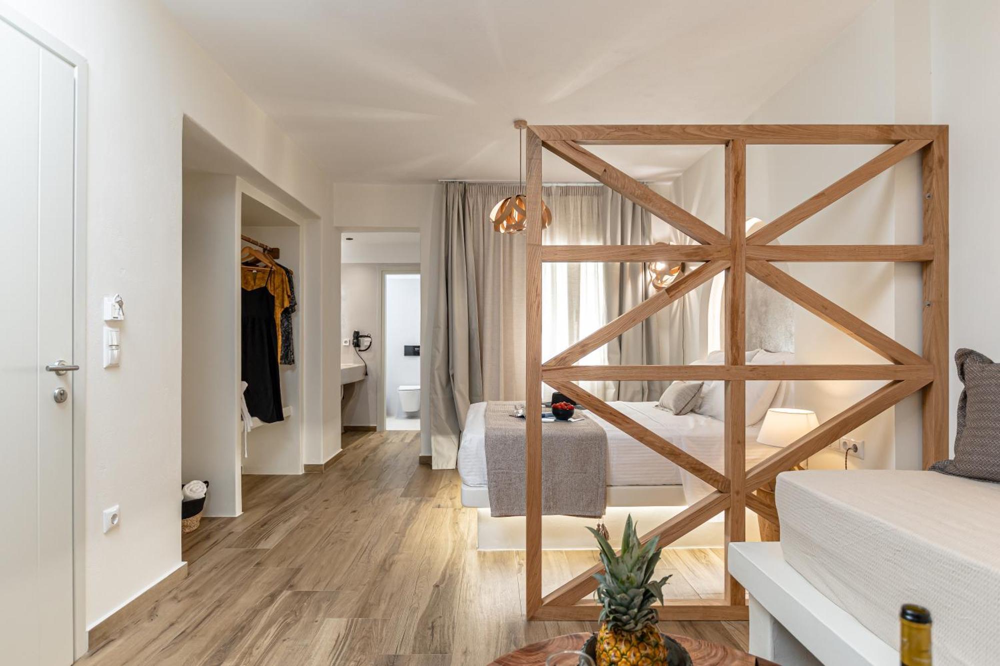 Heavenly Suites & Studios Naxos City Екстер'єр фото