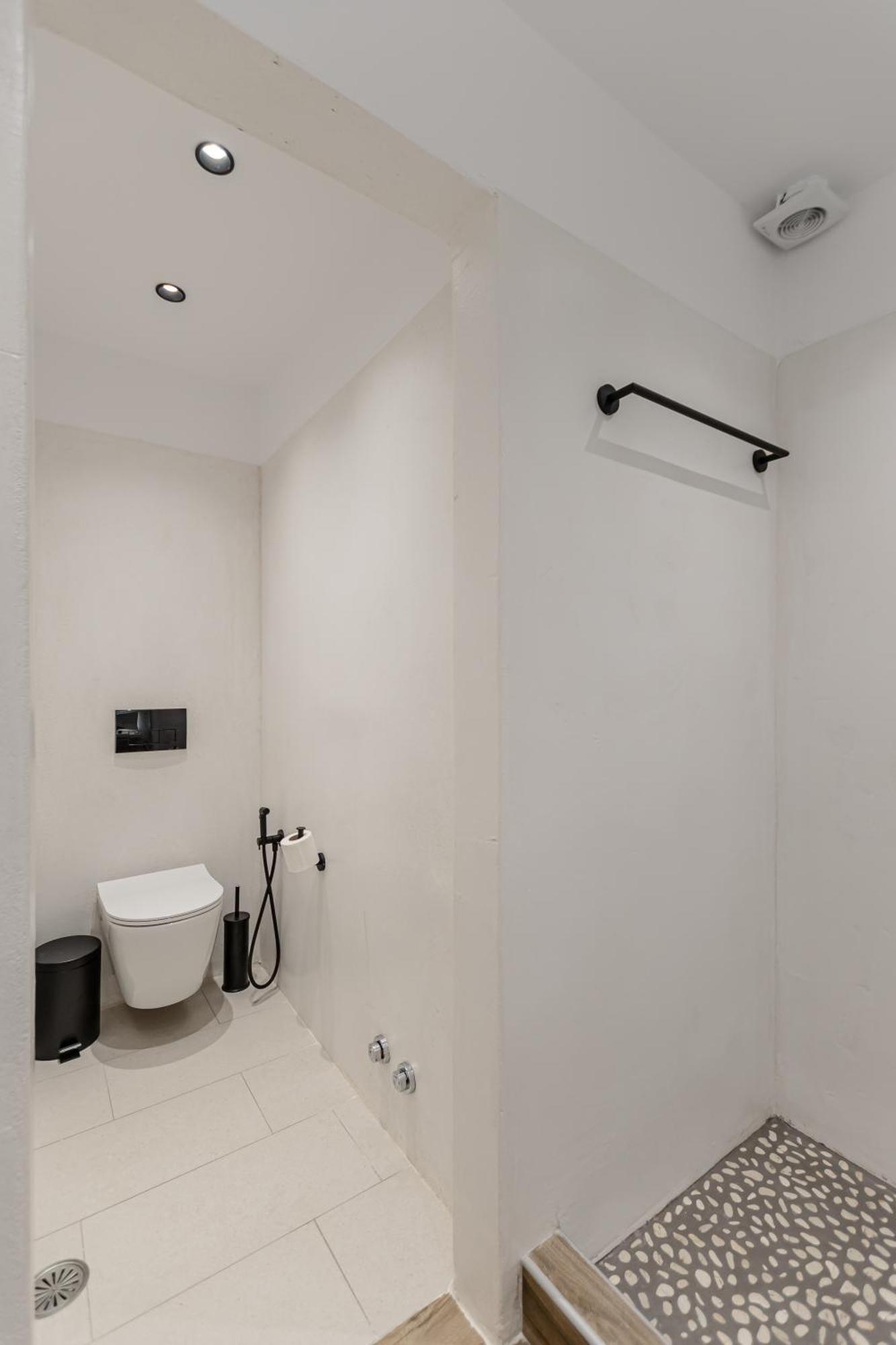 Heavenly Suites & Studios Naxos City Екстер'єр фото